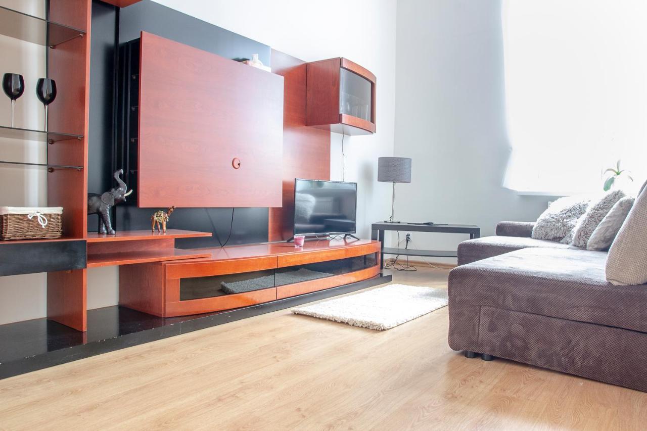 Al-Dom Apartamenty Apartament Oliwia كولوبرزيغ المظهر الخارجي الصورة